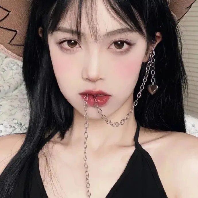 女神之境:换魂游戏 海报